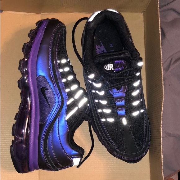 Nike Shoes - Nike Air Max 24/7 Women’s